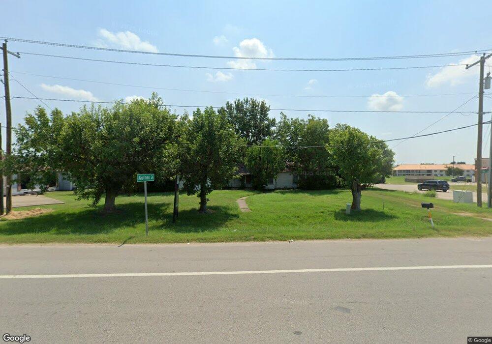 1305 E Ennis Ave, Ennis, TX 75119 - photo 1