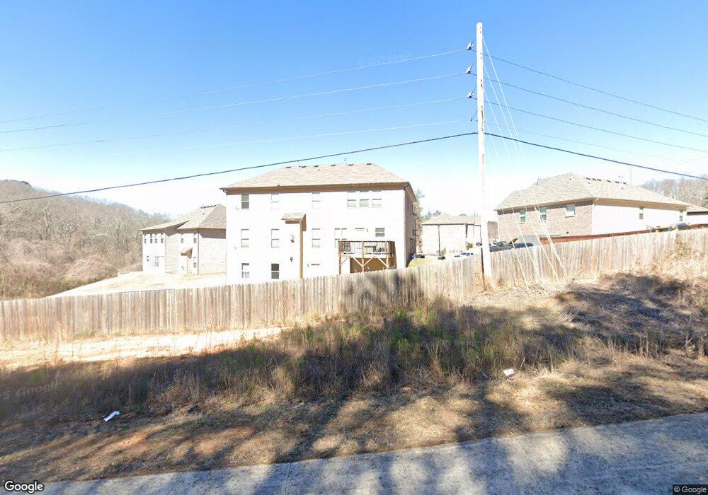 5040 Lynnonhall Ct unit 11, Lithonia, GA 30038 - photo 1