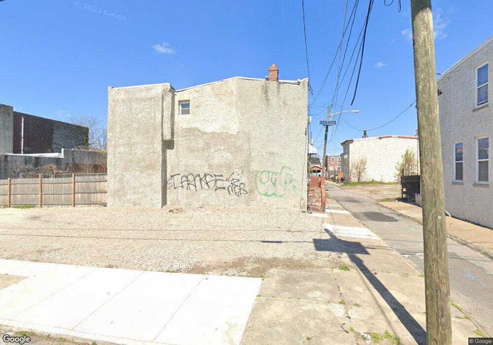 823 Dauphin St, Camden, NJ 08103 - photo 1