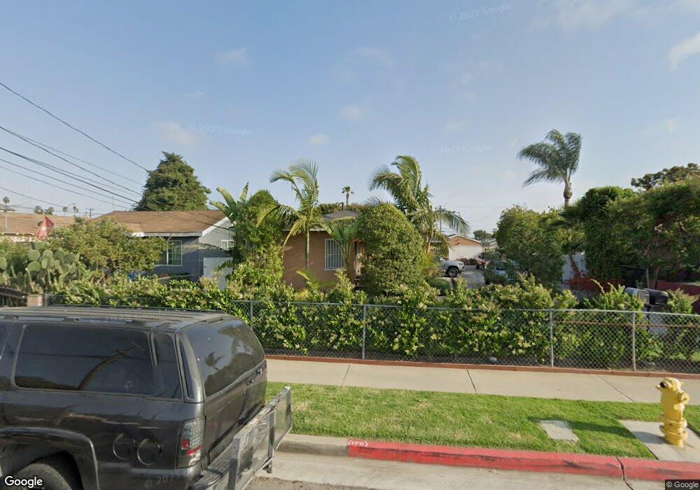 4256 W 101st St, Inglewood, CA 90304 - photo 1