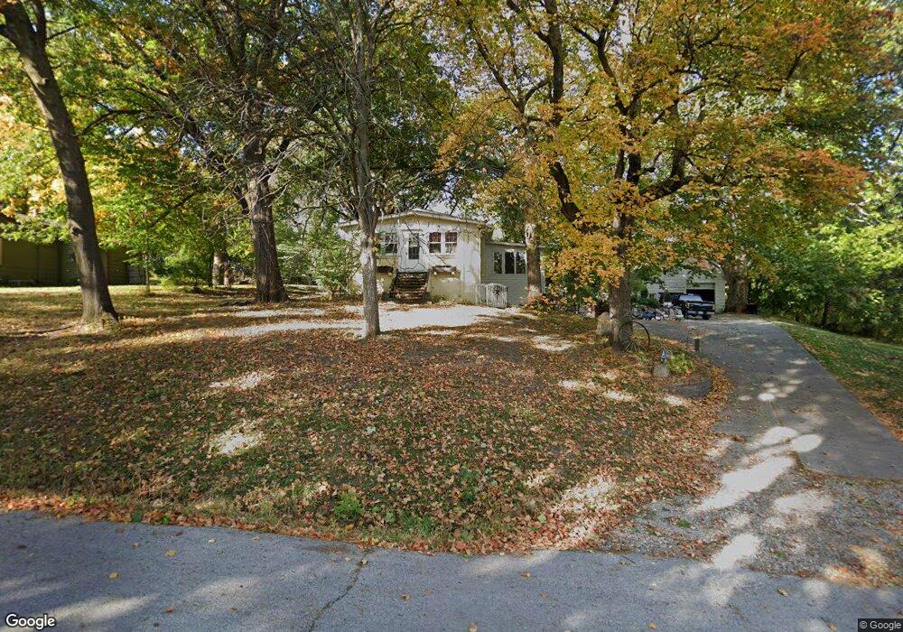 4270 NW 9th St, Des Moines, IA 50313 - photo 1