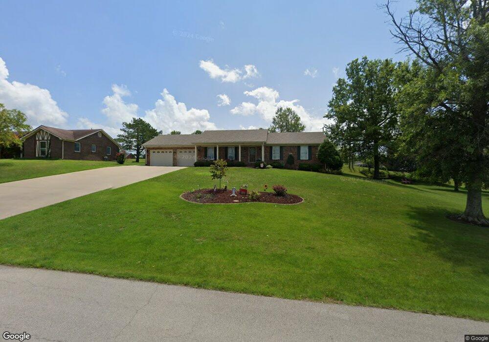 520 Chesapeake Dr, Harrodsburg, KY 40330 - photo 1