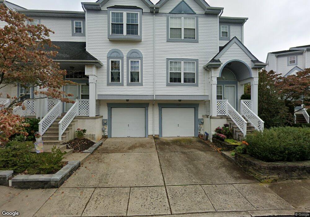 3805 Quaker Ct, North Wales, PA 19454 - photo 1