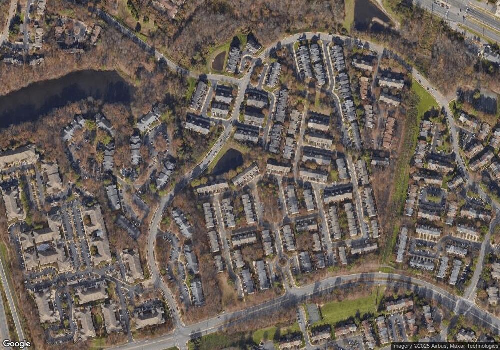 12456 Casbeer Dr, Fairfax, VA 22033 - photo 1