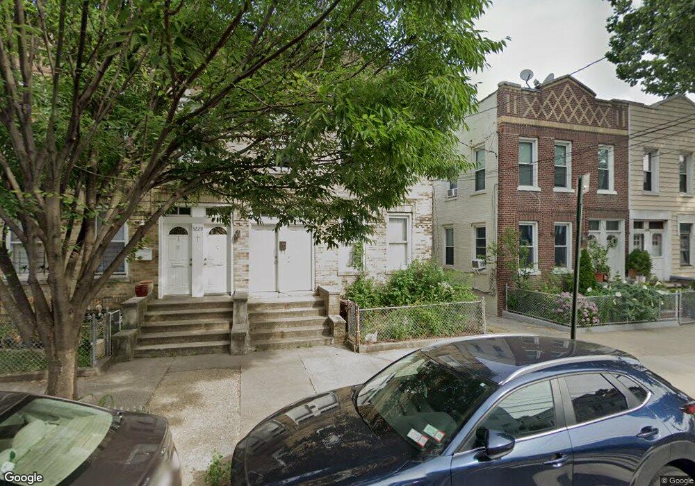 3231 Corlear Ave, Bronx, NY 10463 - photo 1