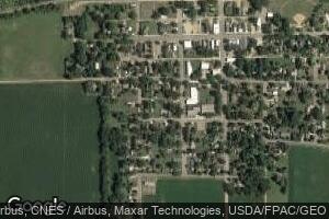 141 4th St E, Franklin, MN 55333