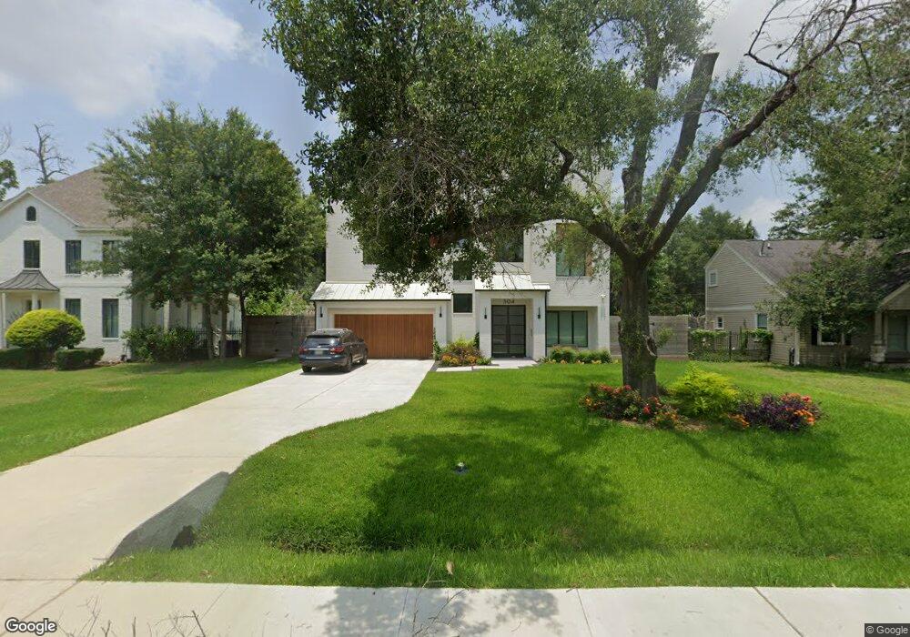 304 W 30th St, Houston, TX 77018 - photo 1