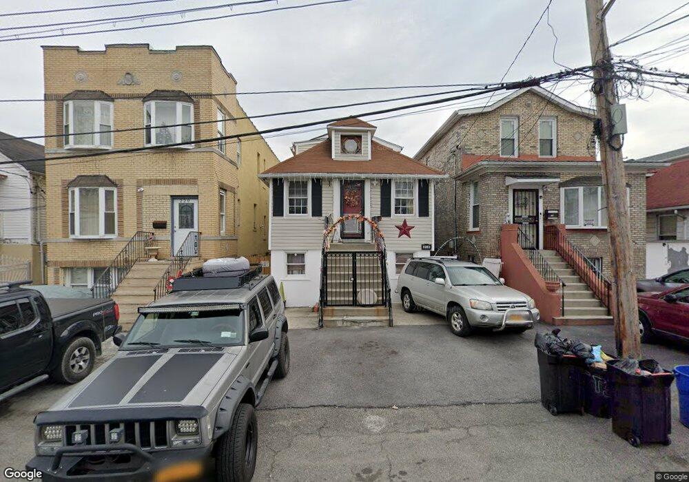 218 Betts Ave, Bronx, NY 10473 - photo 1