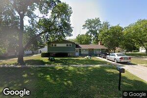 521 N High St, Mankato, KS 66956