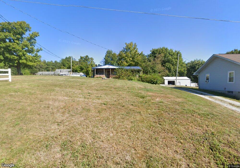 2911 E Delaware 2nd St, Osgood, IN 47037 - photo 1