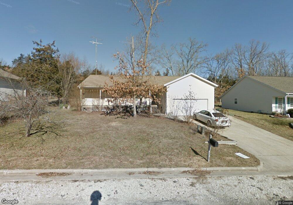 307 Victoria Ln, Rolla, MO 65401 - photo 1