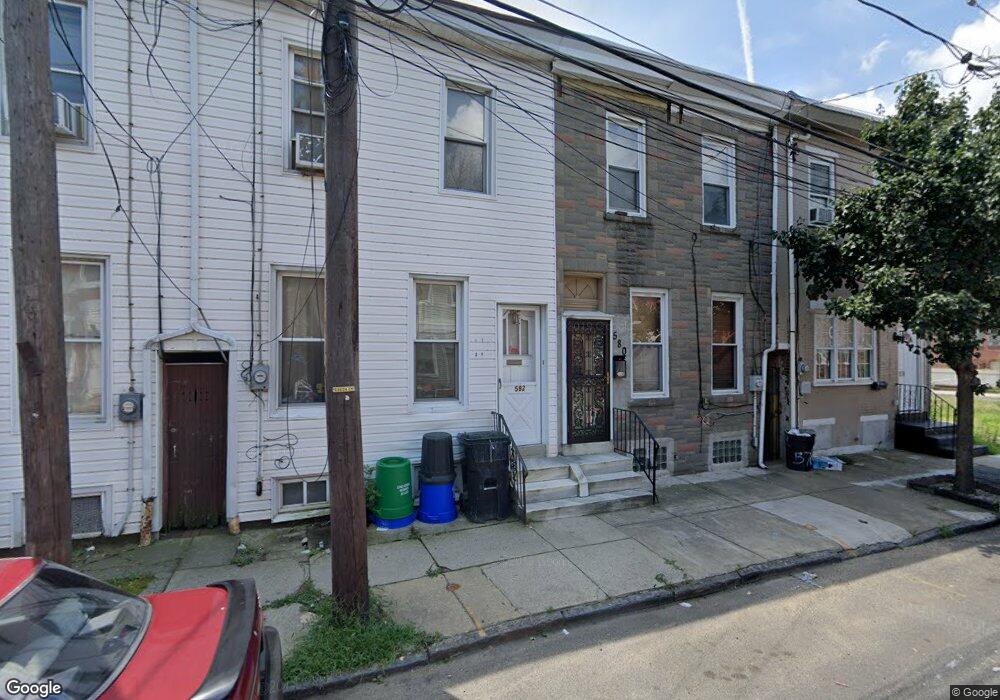 580 Clinton St, Camden, NJ 08103 - photo 1