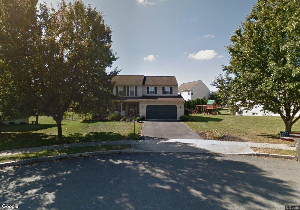 7 Tarragon Ct, Reading, PA 19606 - photo 1