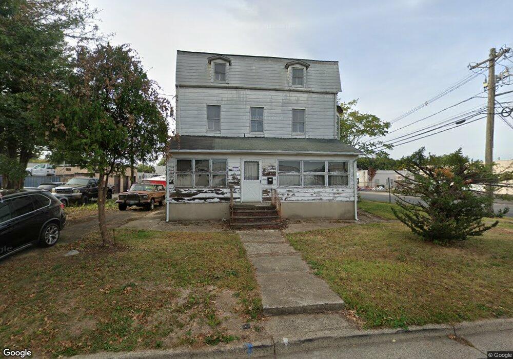 1520 W Blancke St, Linden, NJ 07036 - photo 1