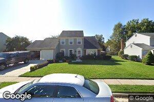 35 Stratford Ln, Mount Laurel, NJ 08054