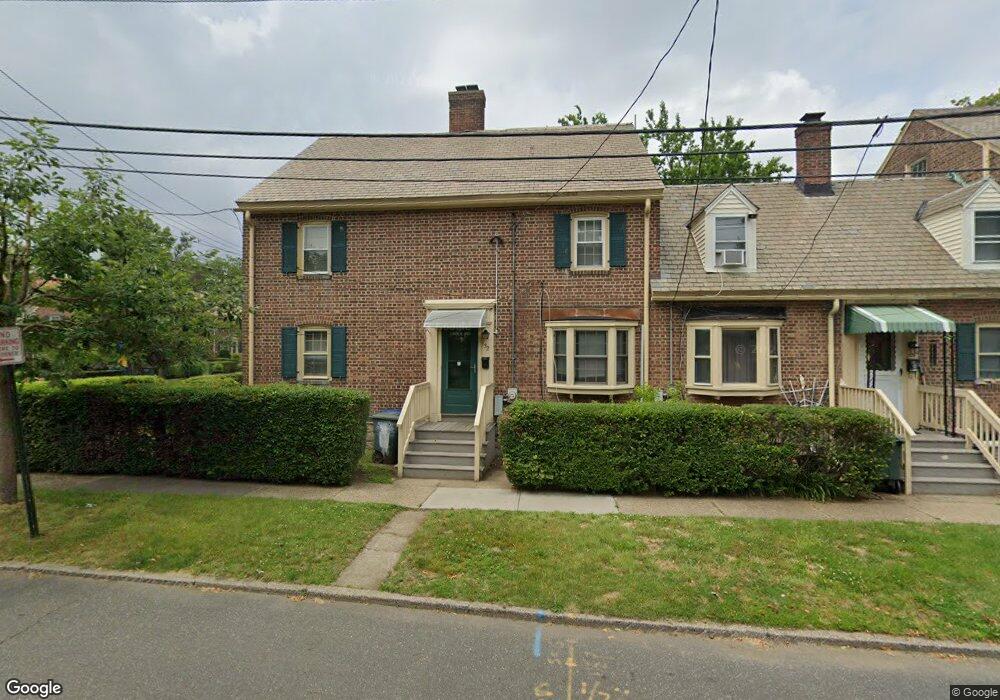 132 Burnham St unit 88, Bridgeport, CT 06604 - photo 1