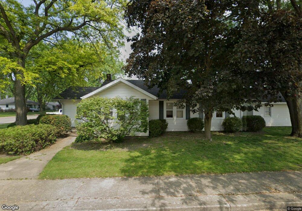 555 N Summit St, Nappanee, IN 46550 - photo 1