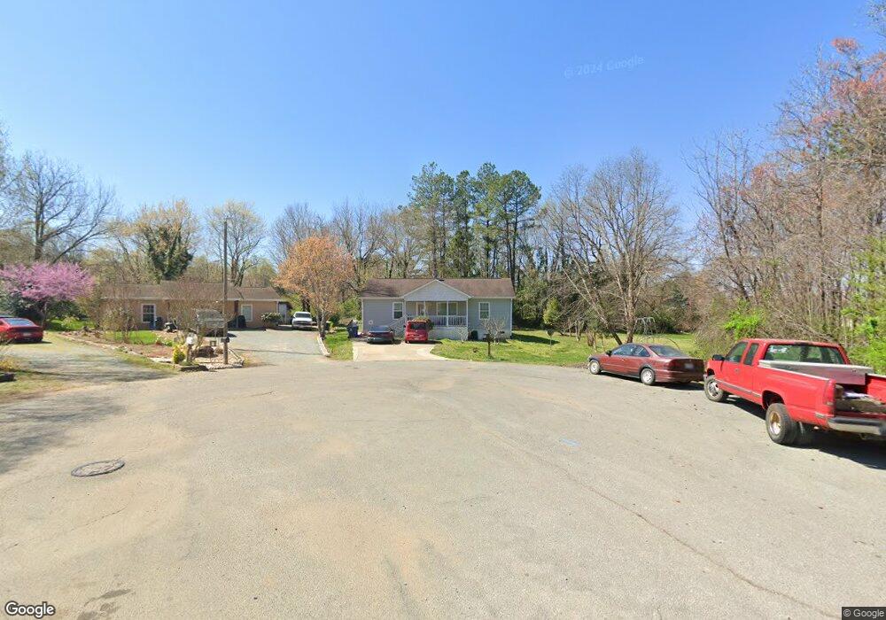 100 Amy Ln, Siler City, NC 27344 - photo 1