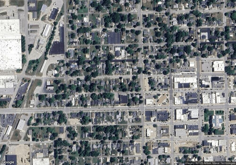 315 W 5th St, Auburn, IN 46706 - photo 1