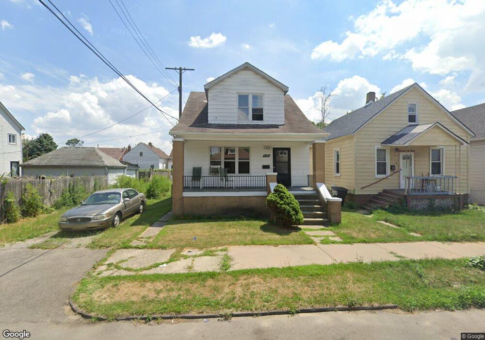 3340 Mcpherson St, HamtraMcK, MI 48212 - photo 1