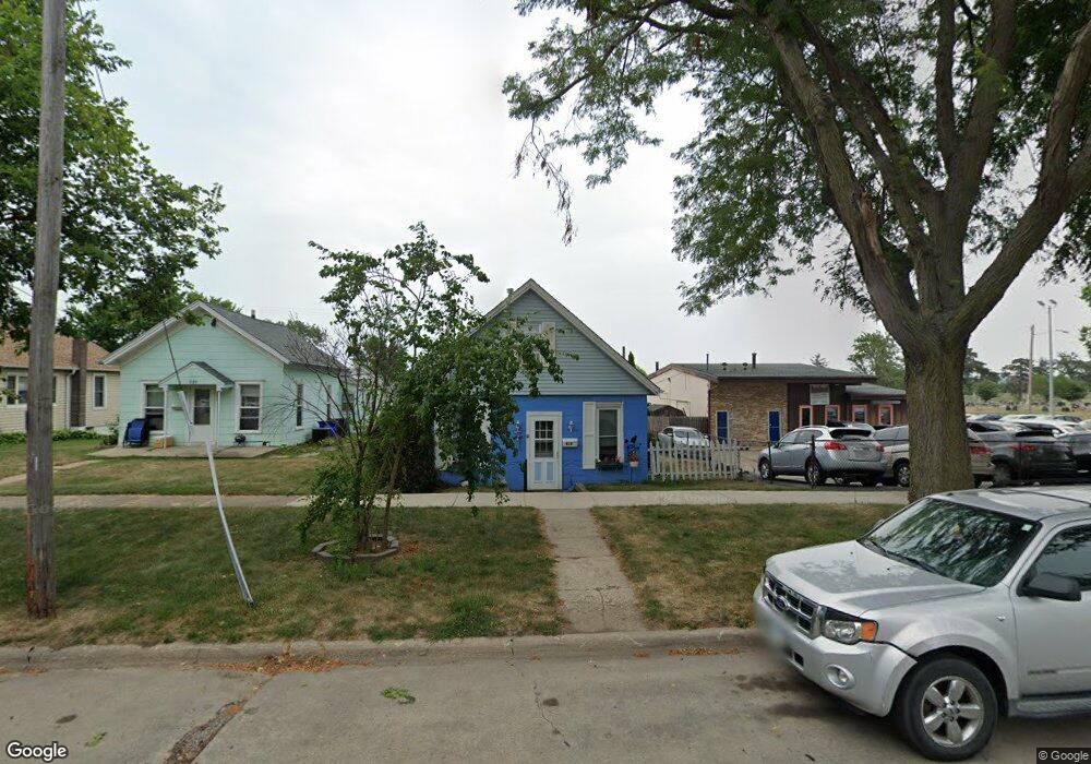 616 20th Ave SW, Cedar Rapids, IA 52404 - photo 1