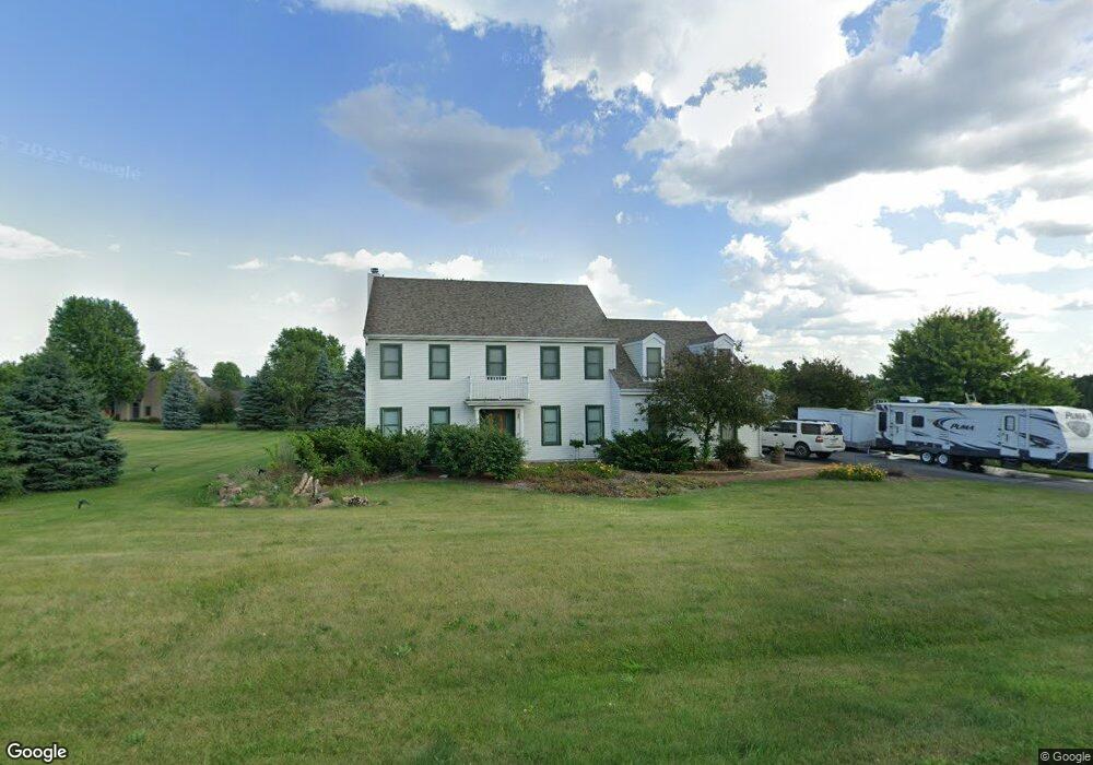 W268N5284 Carlene Dr, Pewaukee, WI 53072 - photo 1