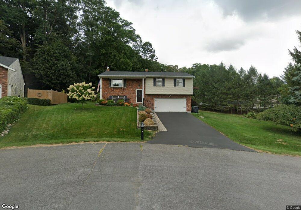 2 McDonald Ln, Rensselaer, NY 12144 - photo 1