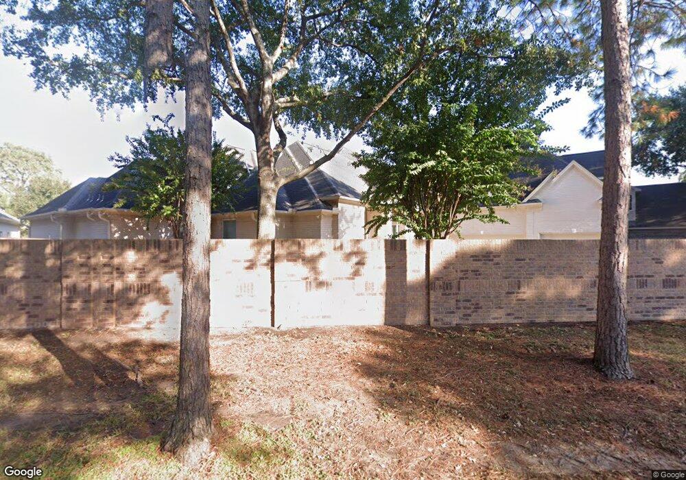 7622 Holly Court Estate, Houston, TX 77095 - photo 1