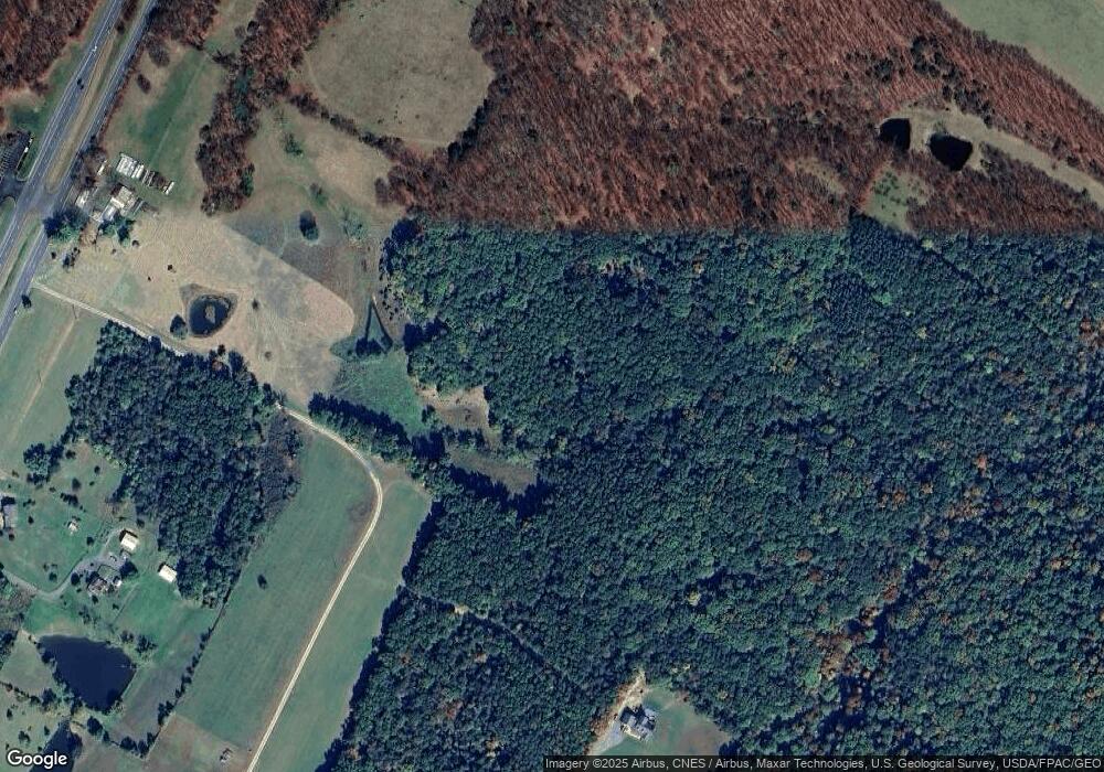 8540 N Frederick Pike, Cross Junction, VA 22625 - photo 1