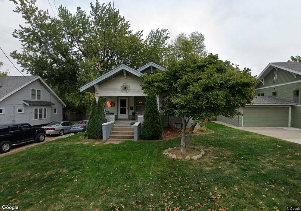 410 W 9th St S, Newton, IA 50208 - photo 1