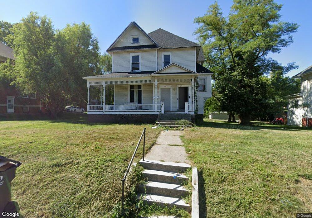 518 W Logan St, Moberly, MO 65270 - photo 1