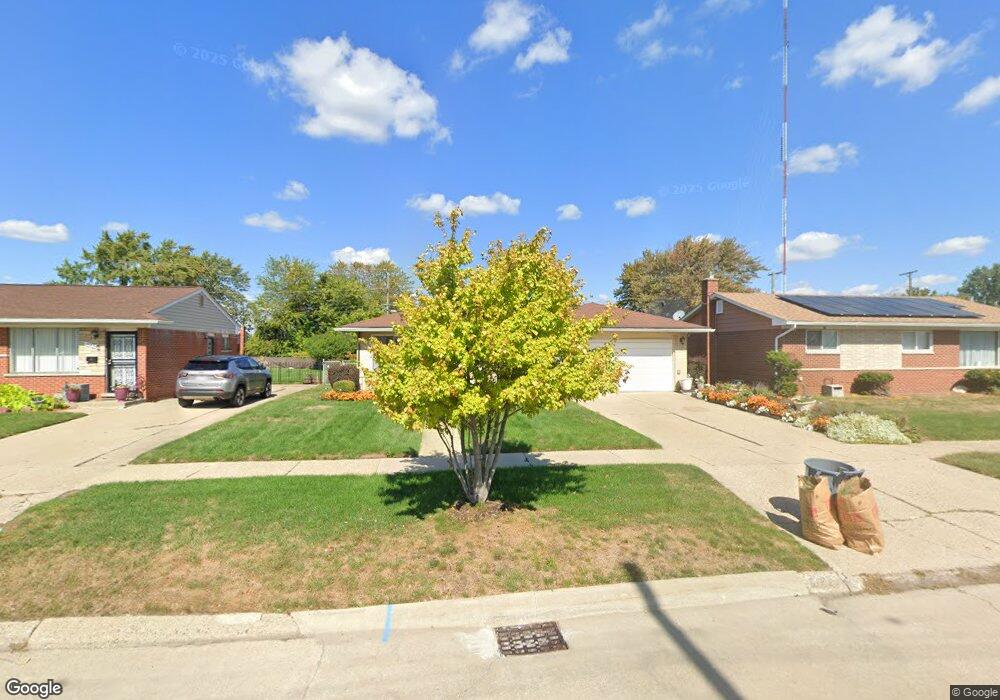 10424 Cloverdale Ave, Ferndale, MI 48220 - photo 1