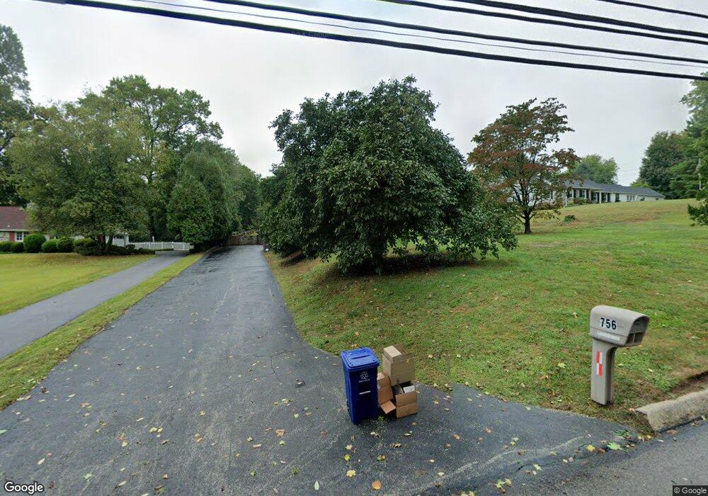 756 Sproul Rd, Bryn Mawr, PA 19010 - photo 1