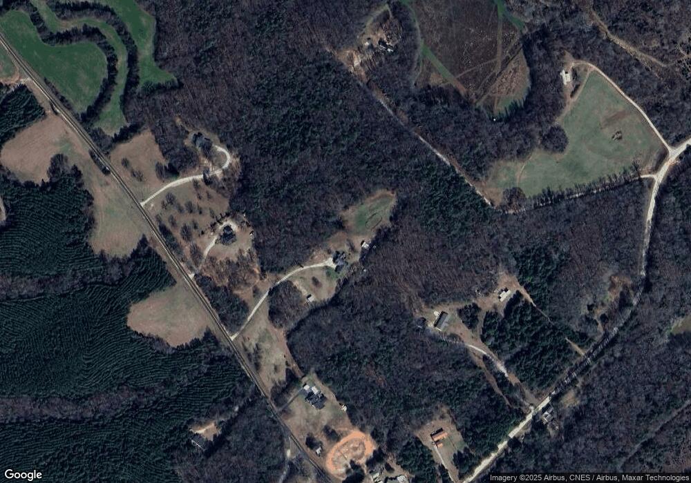 1528 Coldwater Rd NW, Dewy Rose, GA 30634 - photo 1