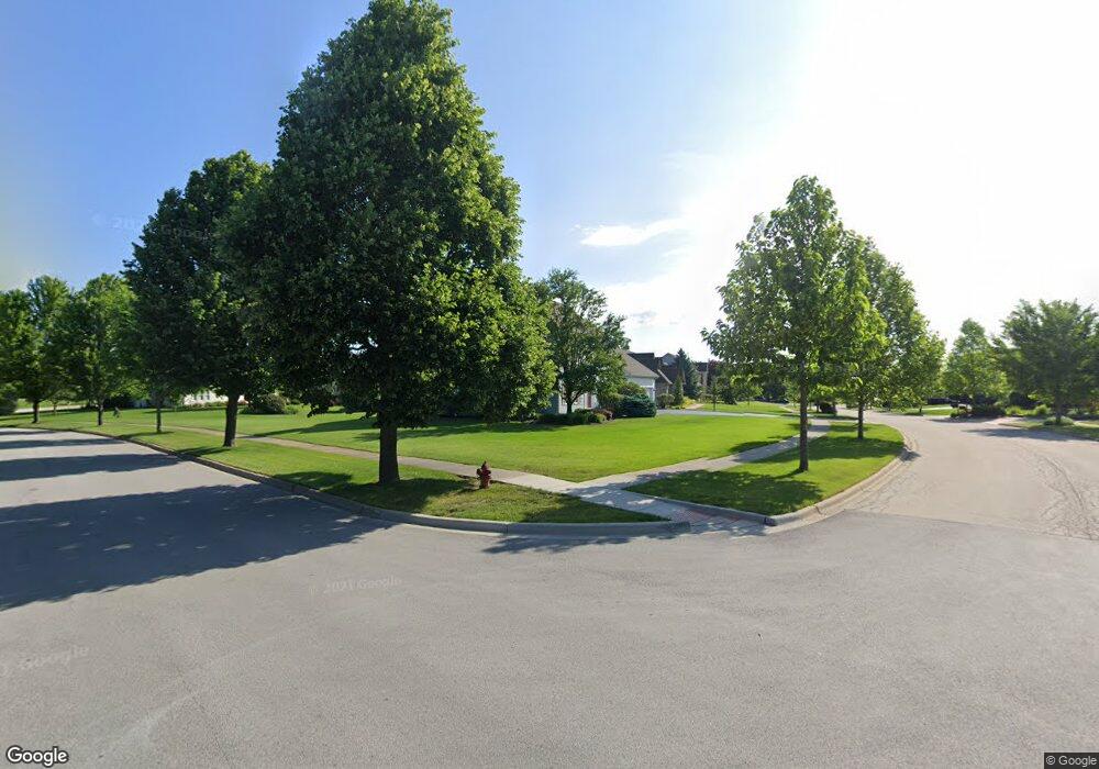 960 Hayrack Dr, Algonquin, IL 60102 - photo 1