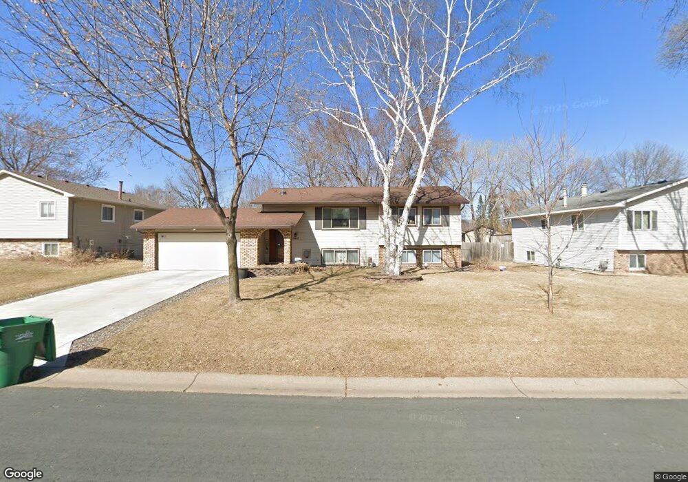 11412 99th Place N, Maple Grove, MN 55369 - photo 1