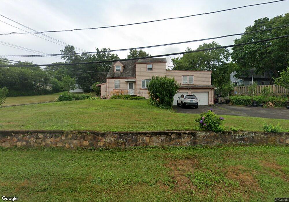 12 Edgemere Rd, East Haven, CT 06512 - photo 1