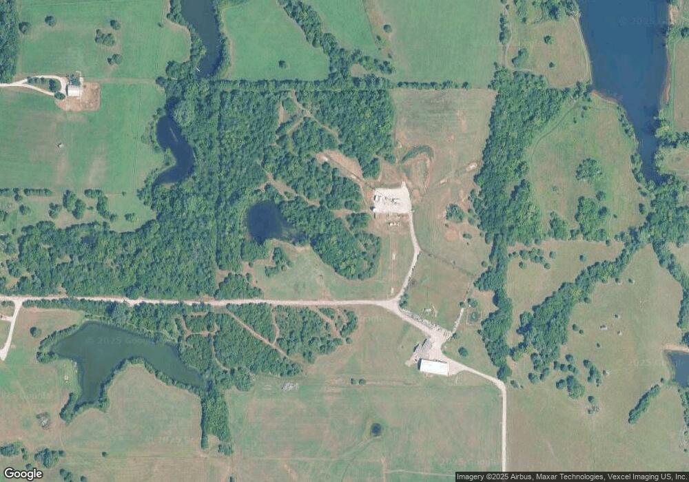 8020 SW 53rd St, Topeka, KS 66610 - photo 1