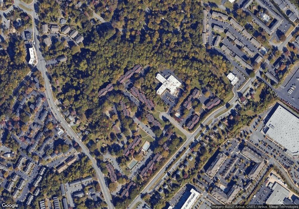 127 Turtle Creek Rd unit 9, Charlottesville, VA 22901 - photo 1