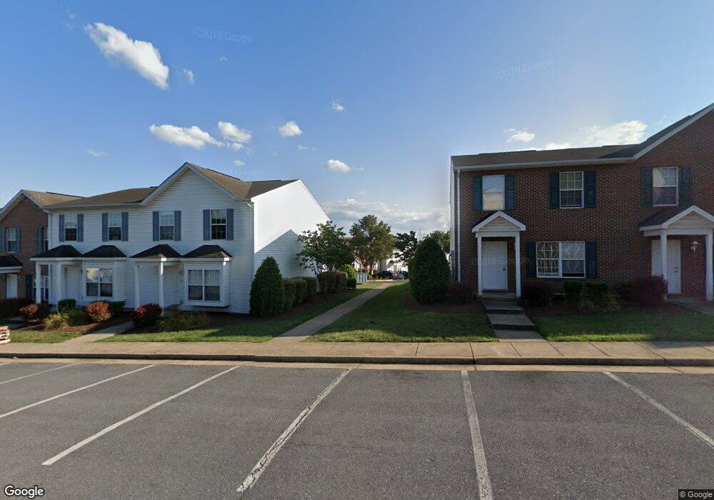 1746 Ashford Ct, Harrisonburg, VA 22801 - photo 1