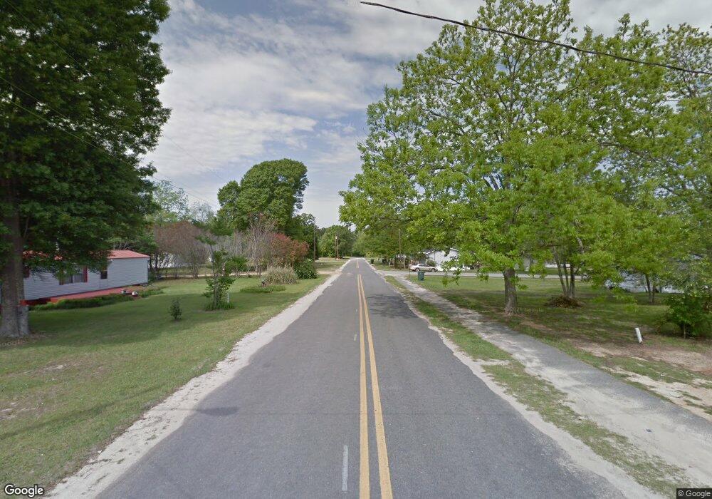 107 W 3rd Ave, Stillmore, GA 30464 - photo 1