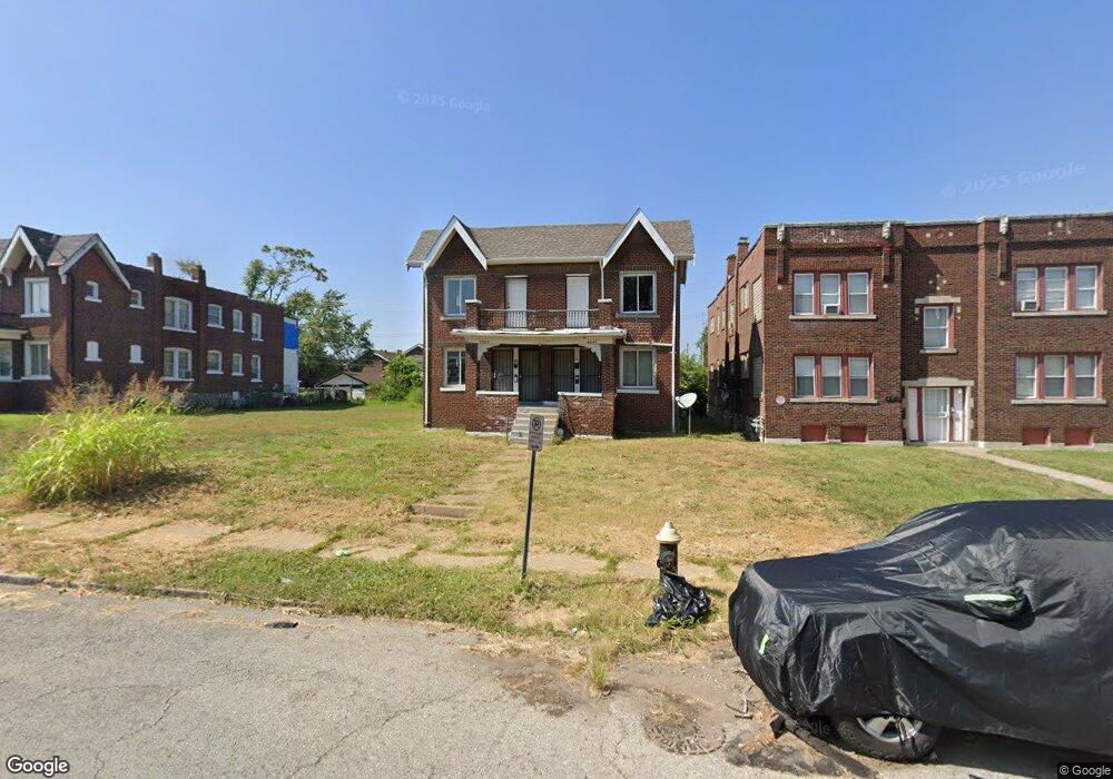 4645 Pope Ave, Saint Louis, MO 63115 - photo 1
