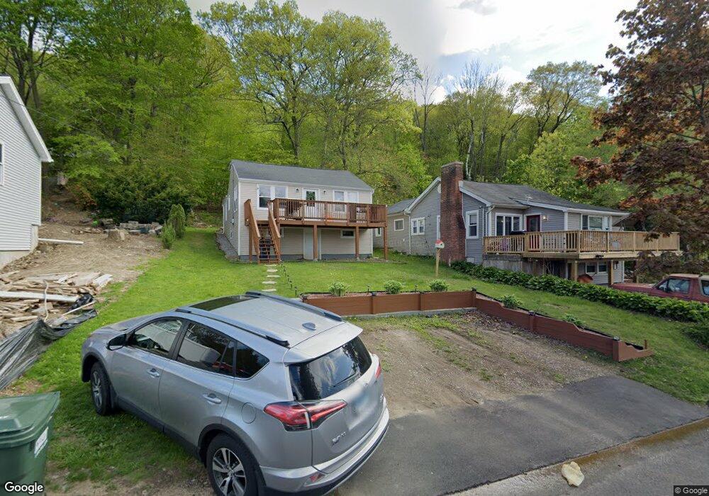 71 Hosier Rd, Plymouth, CT 06782 - photo 1