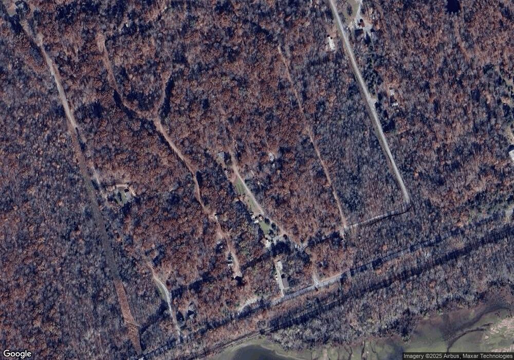 132 Linton Dr, Cadiz, KY 42211 - photo 1