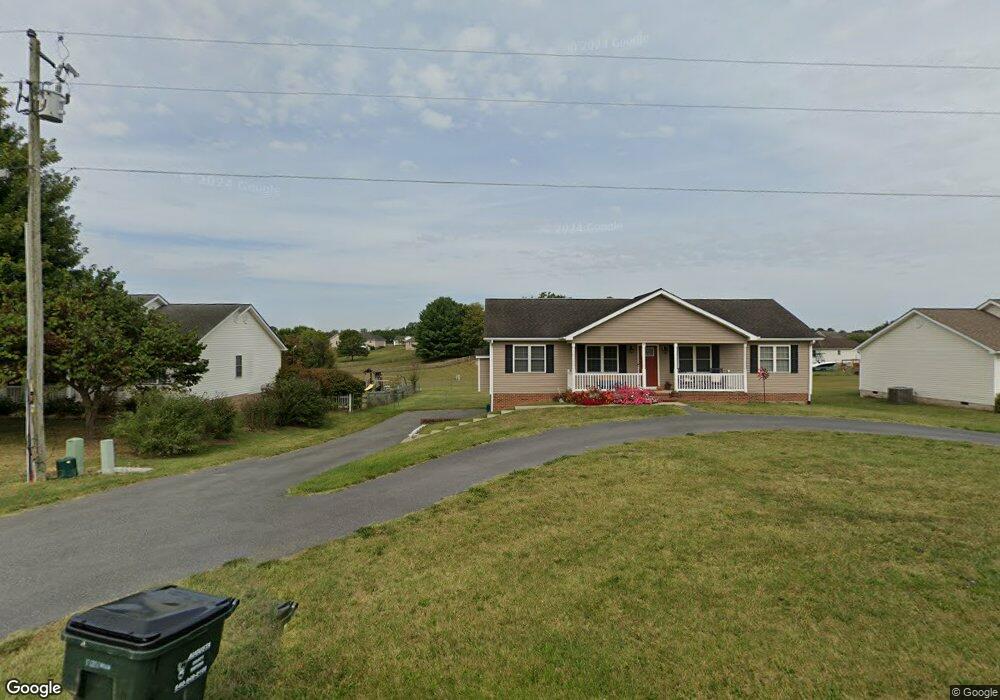 3953 Lyndhurst Rd, Stuarts Draft, VA 24477 - photo 1