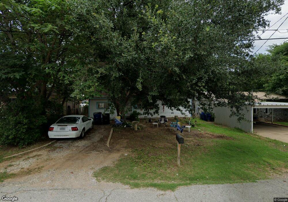 1023 Dubois St, Denison, TX 75020 - photo 1