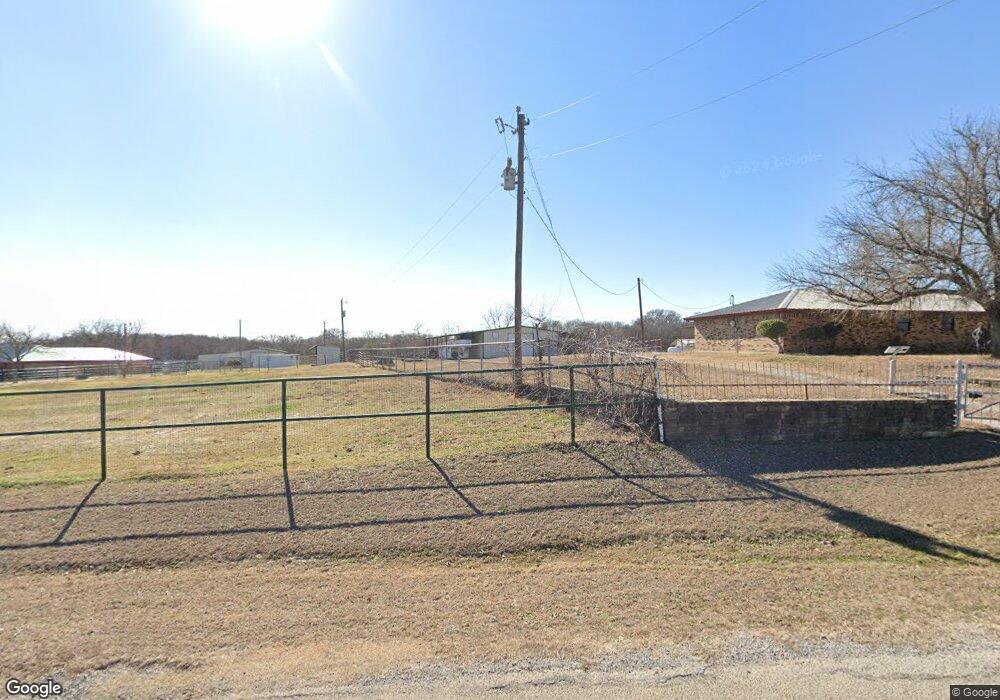 1101 Tanglewood Dr, Weatherford, TX 76087 - photo 1