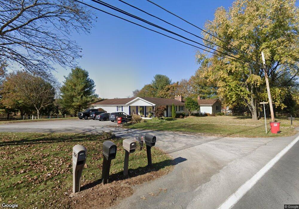 224 Old Leetown Pike unit B, Kearneysville, WV 25430 - photo 1