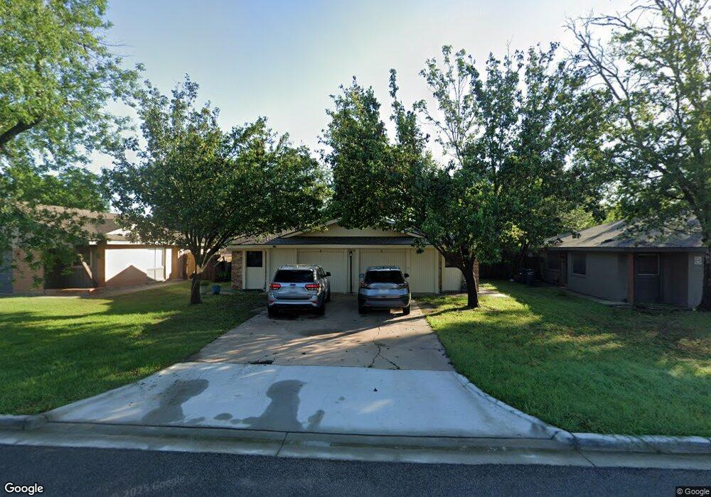 1709 Trinity Place unit AB, College Station, TX 77840 - photo 1