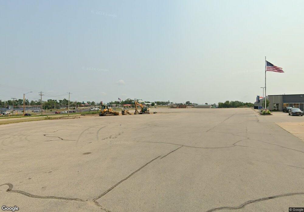 2747 16th Ave SW, Cedar Rapids, IA 52404 - photo 1